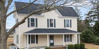 Spacious 3BR House in Henderson Gallery 1