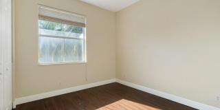 4188 Stadium Drive Gallery 10