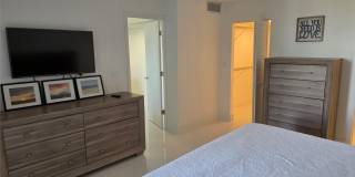 1631 S Ocean Boulevard Gallery 21