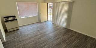 2 bedroom with AC Gallery 4