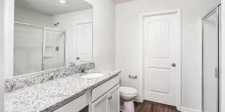 Room in 4 Bedroom Home at Transatlantic Ave Room in 4 Bedroom Home at Transatlantic Ave Gallery 9