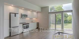 Yancey Street Gallery 12