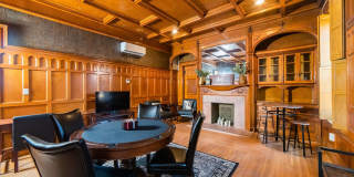 The Hamilton Gallery 31