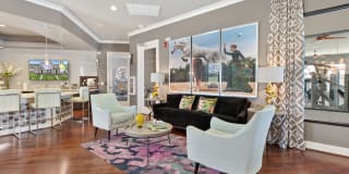 Sadler House Luxury Apartment Homes Gallery 11