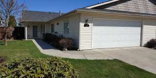 Quiet Neighborhood 55+Community-front landscaping included Gallery 1