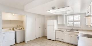 ADORABLE TOWN HOME with BALCONY and a GREAT SIZE PATIO/"BACKYARD" Gallery 13