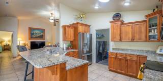 Beautiful pet friendly 4 bedroom home-AVAILABLE TODAY! Gallery 21