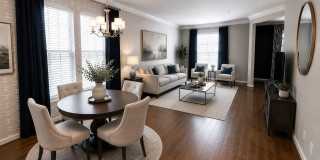 8195 FALLS GROVE Drive Gallery 10