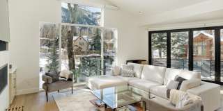 100 Park Avenue Gallery 1