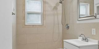 Charming 3-Bedroom Home in a Prime Aksarben Location! Gallery 17