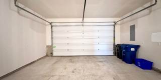 Modern 3 Bed/2.5 Bath with Double Car Garage Townhome in Sandy, OR! Gallery 17