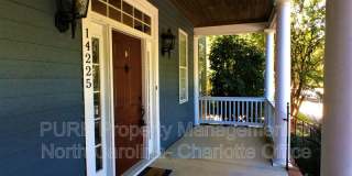 14225 Bankside Drive Gallery 5