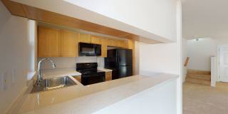 Kahoma Village Condo 2 Bed /2.5 Bath, Fully Furnished  w/ a Backyard Gallery 1