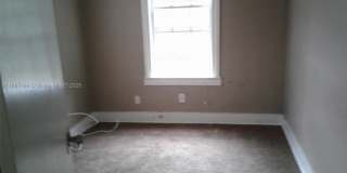 2748 Broadway Gallery 2