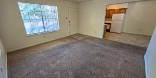 College Station - 3 bedroom / 2 bath 4 plex- downstair units. Gallery 6