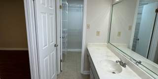 9172 Gainsborough Dr Gallery 19