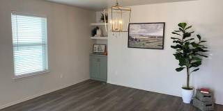 796 NE 4th Street Gallery 3