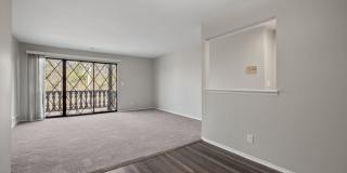 Chalet Villa Apartments Gallery 31