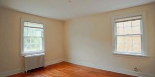 2027-2028 School Year / 8 Bdrm / 3 Bath Steps from UVA Grounds Gallery 13