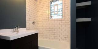 Beautiful 5 Bedroom Home! Gallery 24