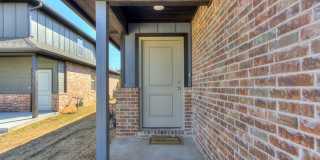 Cozy 3-Bed Retreat in Yukon - Fully Furnished & All Utilities Included Gallery 29