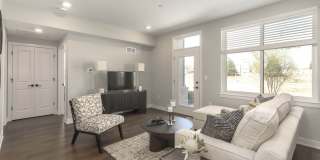 Woodview Commons Gallery 19