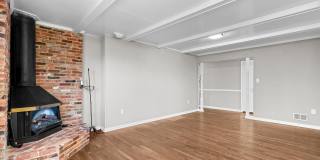 11904 N MARLTON Avenue Gallery 5