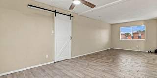 11524 MEADOWBROOK Drive Gallery 16