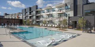 Mainstead at Century Farms Apartments Gallery 14