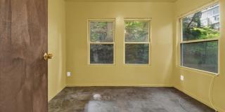 89 Saratoga Avenue Gallery 5