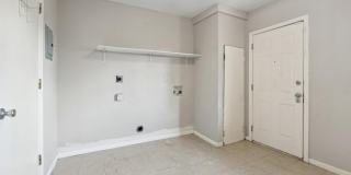 7170 Hickory Grove Gallery 32