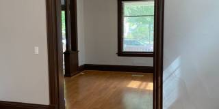 Spacious 2-Bed 1-Bath Unit Available in Minneapolis! Gallery 8