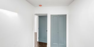 325 W LORRAINE Avenue Gallery 17