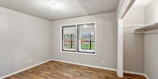 1401 E 18th St Gallery 9