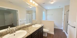 Beautiful 3 Bed/2 Bath Home Gallery 7