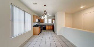 READY TO TOUR NOW! FRESHLY PAINTED INTERIOR! Great Home in Desirable Sheely Farms Neighborhood! READY TO TOUR NOW! FRESHLY PAINTED INTERIOR! Great Home in Desirable Sheely Farms Neighborhood! Gallery 5