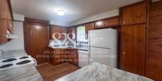 503 Maple Street Gallery 8