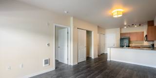 Redmond Square Gallery 7