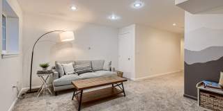 Corner Unit 2 BDR / 2.5 BA Townhome Gallery 26