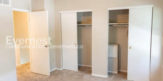 1268 Michigan Avenue Gallery 24