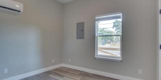 203 S L St Gallery 26