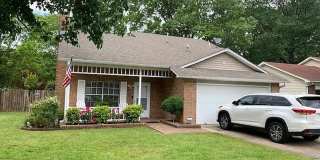 Charming 3-Bedroom Home in Little Rock – Perfect Location! Available 9/1 Charming 3-Bedroom Home in Little Rock – Perfect Location! Available 9/1 Gallery 1