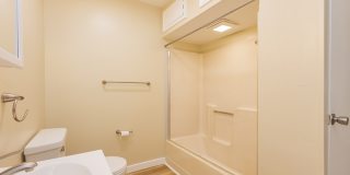 4609 South Madison Street Gallery 4