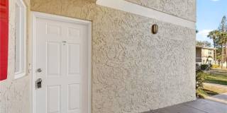 1564 SE Royal Green Circle Gallery 4