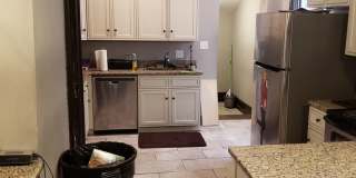 Newly Renovated Temple Student Housing Gallery 29