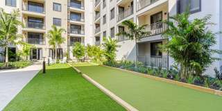 Bimini Square Gallery 3