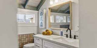 Dolphin House: North Shore Escape w/ Direct Beach Access, Close to Turtle Bay Gallery 25