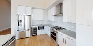 The Francis Gallery 14