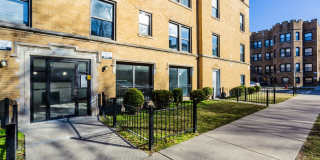 6959 S Paxton Avenue Gallery 1
