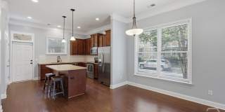 1701 Lincoln Street Gallery 9